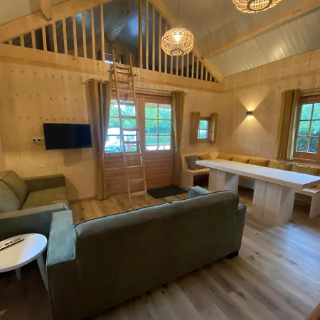 De Uitwijk * De Heen